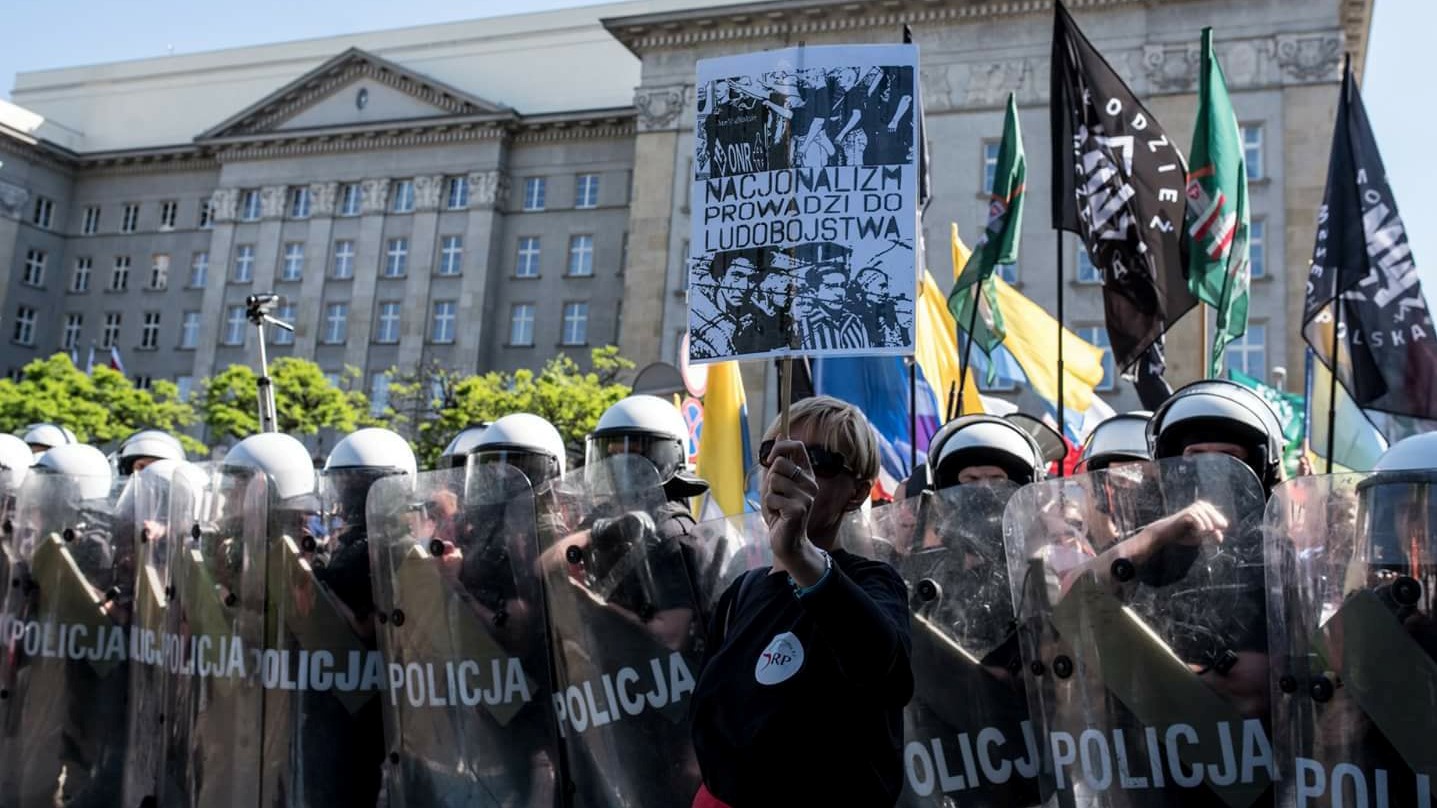 PiS skutecznie buduje swoje Auschwitz